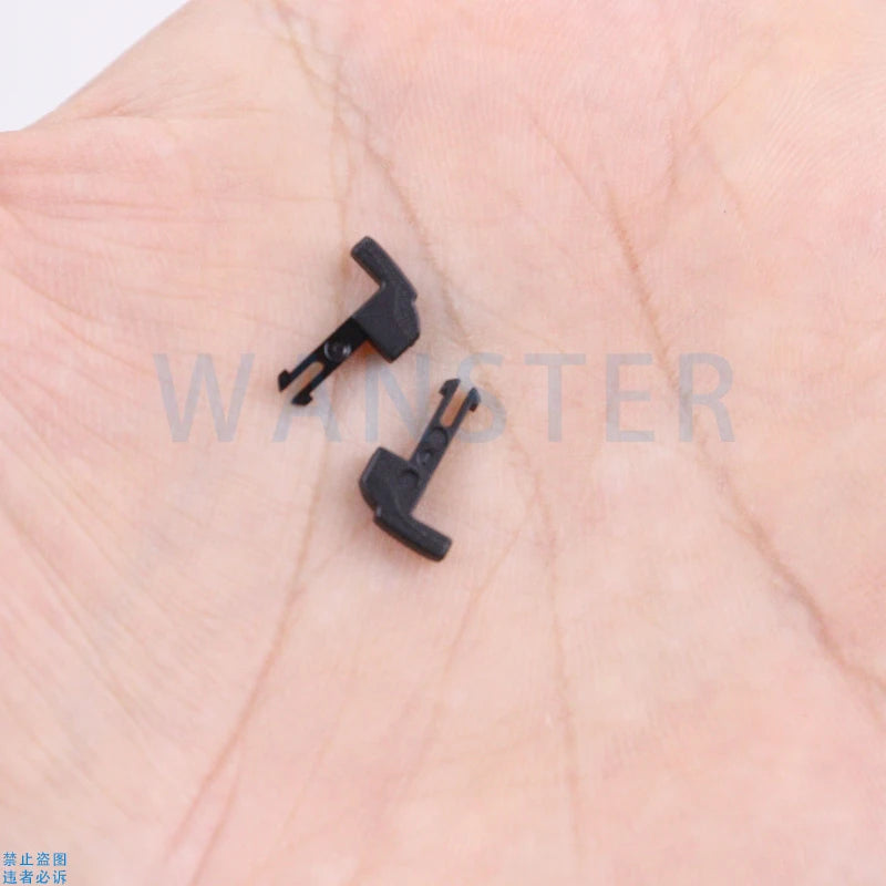 Open The Switch of Key Casing for Volvo S60 V60 S90 V90 XC40 XC60 XC90 C40 EX90 for Polestar 2 Remote Key Parts Accessories