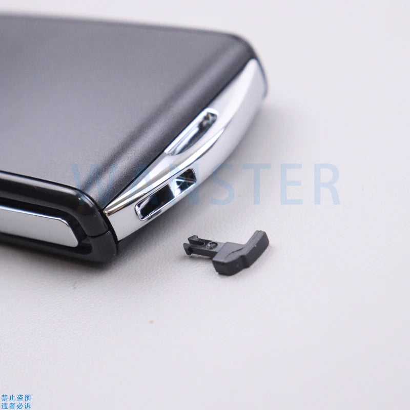 Open The Switch of Key Casing for Volvo S60 V60 S90 V90 XC40 XC60 XC90 C40 EX90 for Polestar 2 Remote Key Parts Accessories